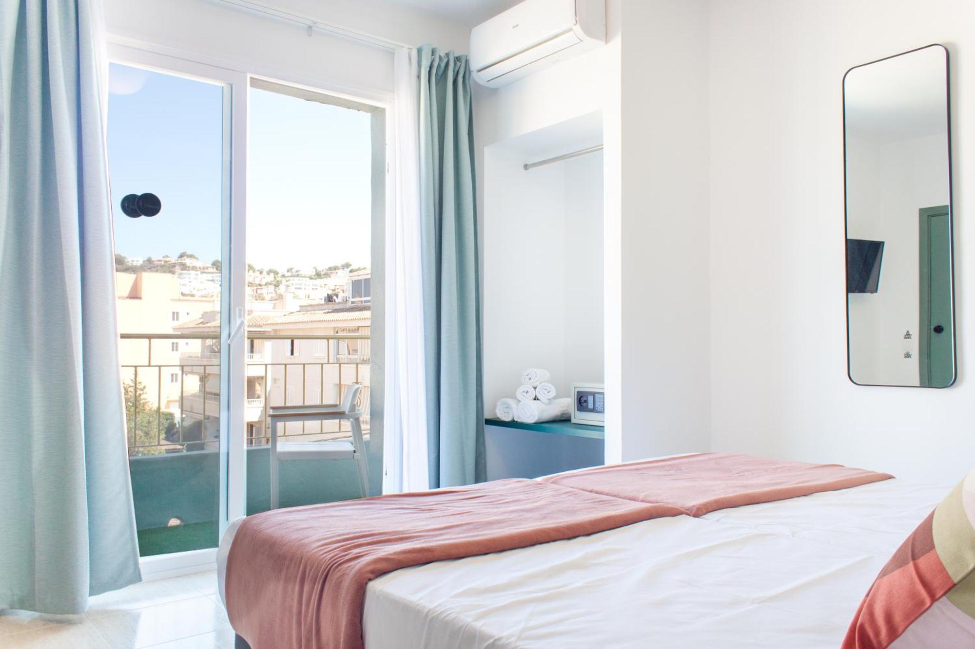 4U Miranda - Adults Only Hotel Santa Ponsa Værelse billede